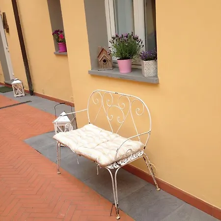 Bed & Breakfast Cosy House 3*